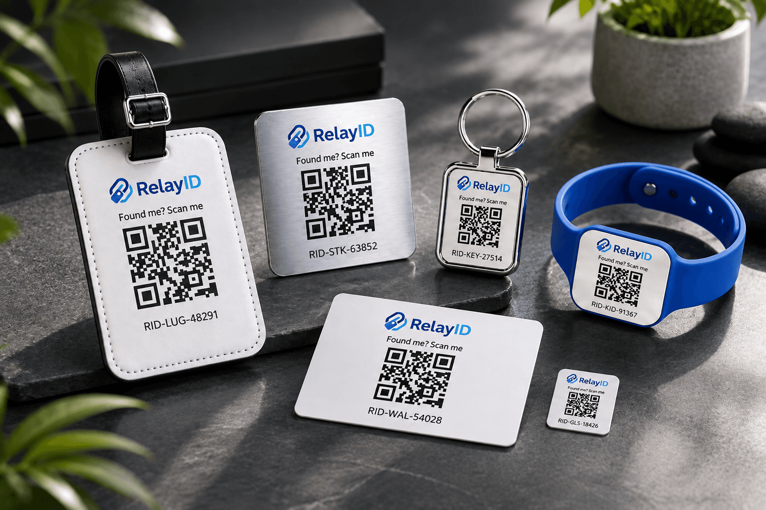 RelayID tags, keyrings, cards and wearable products